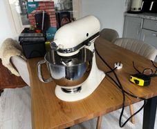 Kitchen mixer