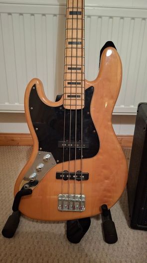 Left Handed Squier Fender Jazz Bass
