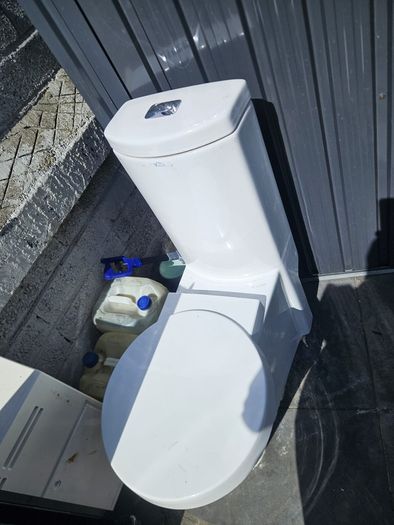 toilet