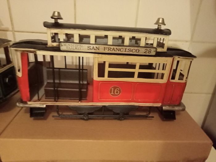 San Francisco Trams Tin Plate Model (RED or Green) Metal Display