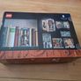 LEGO Icons 10351 Sherlock Holmes: Book Nook Image 2