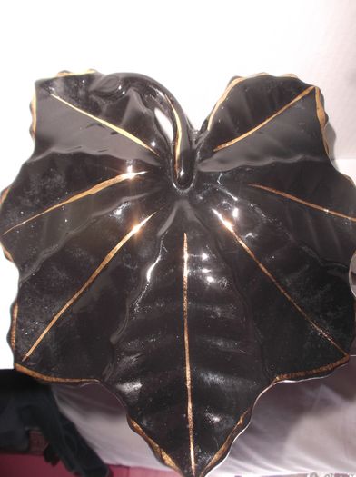 Beautiful Vintage Wall Vase, 22 ct gold
