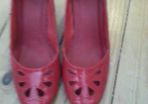 Red Shoes. Mid Heel