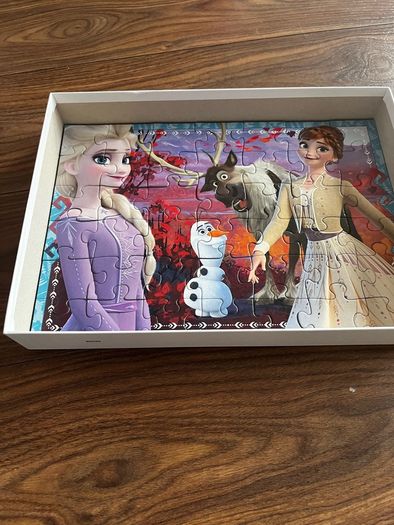 Frozen puzzles x 4 age 4+ 42 pieces each