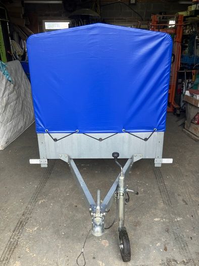 Camping trailer