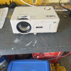 Qkk Projector