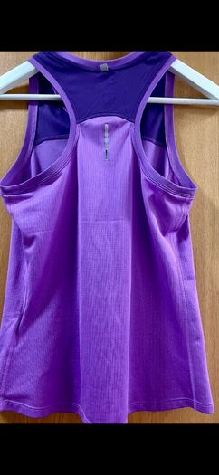 Woman's Nike Size Small Duo