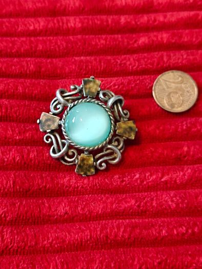 Costume Celtic Style Brooch - Nice Quality (CS18)