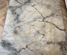 Marbled effect rug