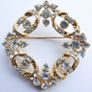 Vintage Brooch Delicate Wreath With Clear Rhinestones Gold Tone Elegant Image 7