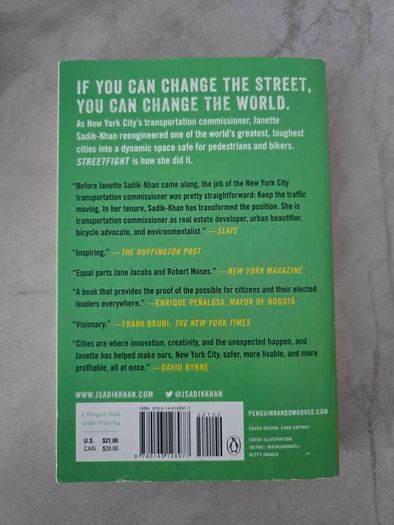 Streetfight Handbook for an Urban Revolution Janette Sadik-Khan and Seth Solomonow