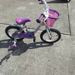 Girls bike