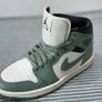Air Jordan 1 Mid "Jade Smoke" sneakers Image 2
