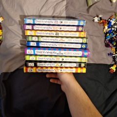 Diary of a Wimpy Kid Book Bundle - 9
