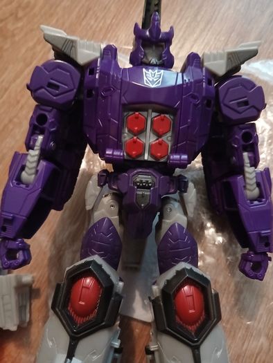 Transformer titans return Galvatron