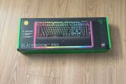 Razer blackwidow v4 pro -gaming keyboard