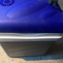 electric cooler box