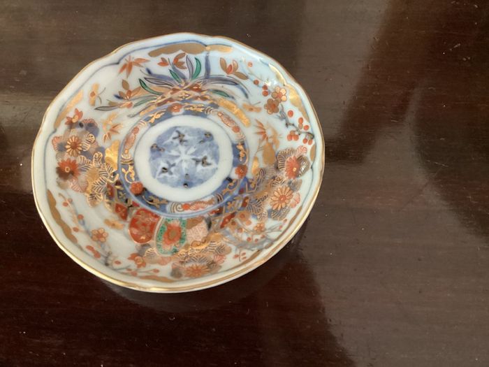 Pristine Vintage Japanese Ryuho Kiln Imari Mamezara Small Dishes - Set of 5