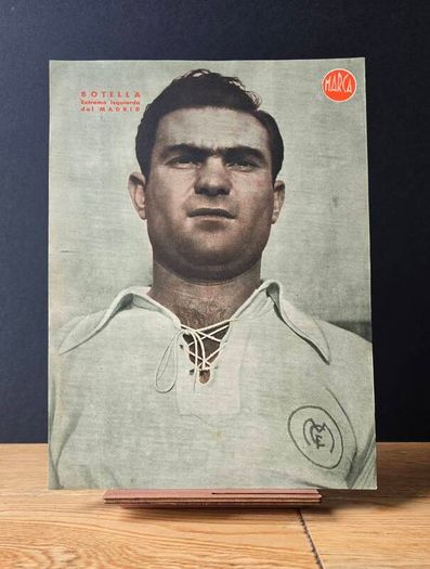 12 Original Real Madrid MARCA Player Posters  1945 Vintage Football
