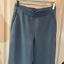 Lululemon Ladies Joggers wide leg - Size 10/12 Image 4