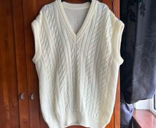 Cream Sweatervest