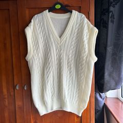 Cream Sweatervest