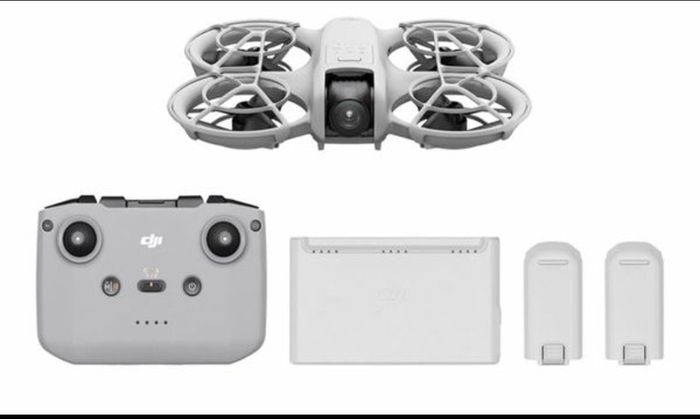 As new - DJI Neo + Remote, case, battery