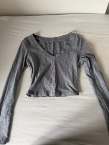 Gray top