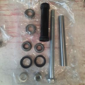 Citroen C5 rear radius arm repair kit x2