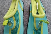 Kids swim shoes.size 11/29