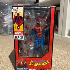 Mafex No.185 Spider-man Classic Costume Marvel