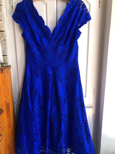 dress  size 8
