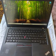 Lenovo ThinkPad T470s  - i7-7600U, 20GB RAM, 256GB NVMe, 14 in Touchscreen