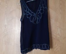 Danity Sheer Beaded Navy Sleevless Top. S.M12/14.