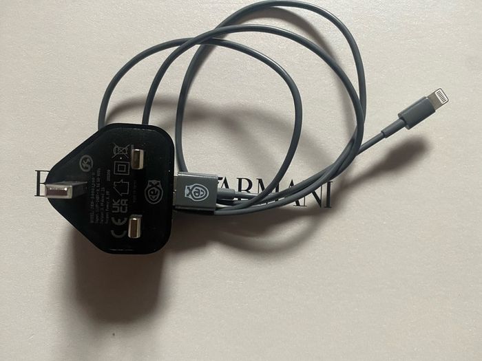 iphone Apple charger with cable