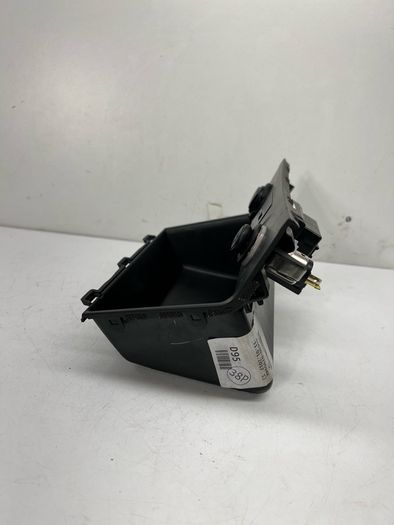 Hyundai Tucson Twin Double 12v Power Socket Outlets With Trim 2017 84630-d79104x A2l5b3s
