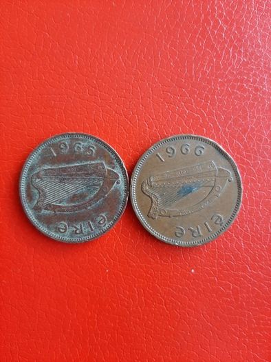 2 Irish Halfpennies in Sequence 1965/1966