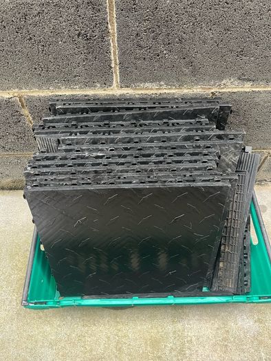 Tuff tiles