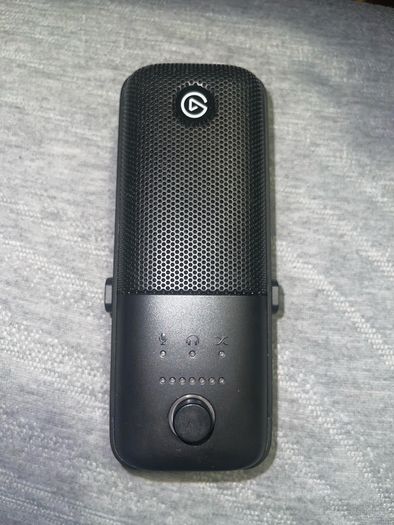 Elgato Wave:3 with boom arm, pop filter and shock absorber