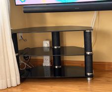 Glass tv unit