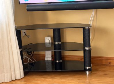 Glass tv unit