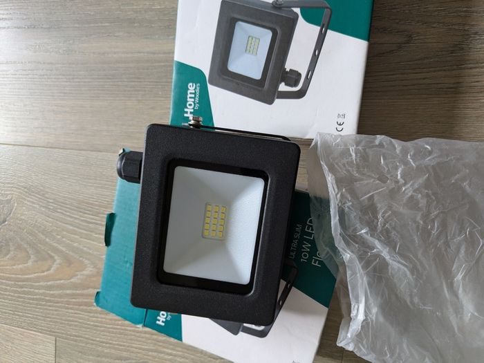 Ultra Slim 10W LED Floodlights (x2)