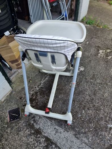 Mama& Papa Chair  Baby