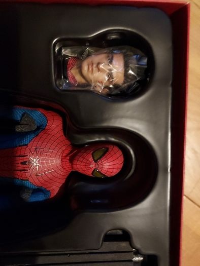 Hot Toys The Amazing Spider-Man MMS179 Garfield 1/6 Hottoys