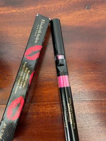 Elizabeth Arden bold color liquid lipstick in Explicit Pink
