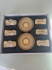 plate and cups