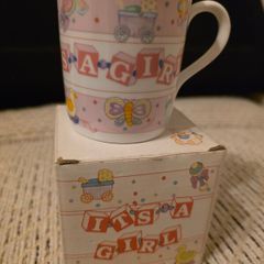 vintage "its a girl" mug