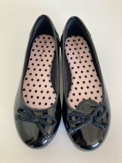 M&S Girls school shoes uk13, new