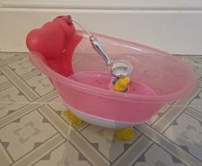 Baby born bath