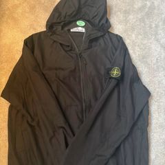 Stone island windbreaker size small
